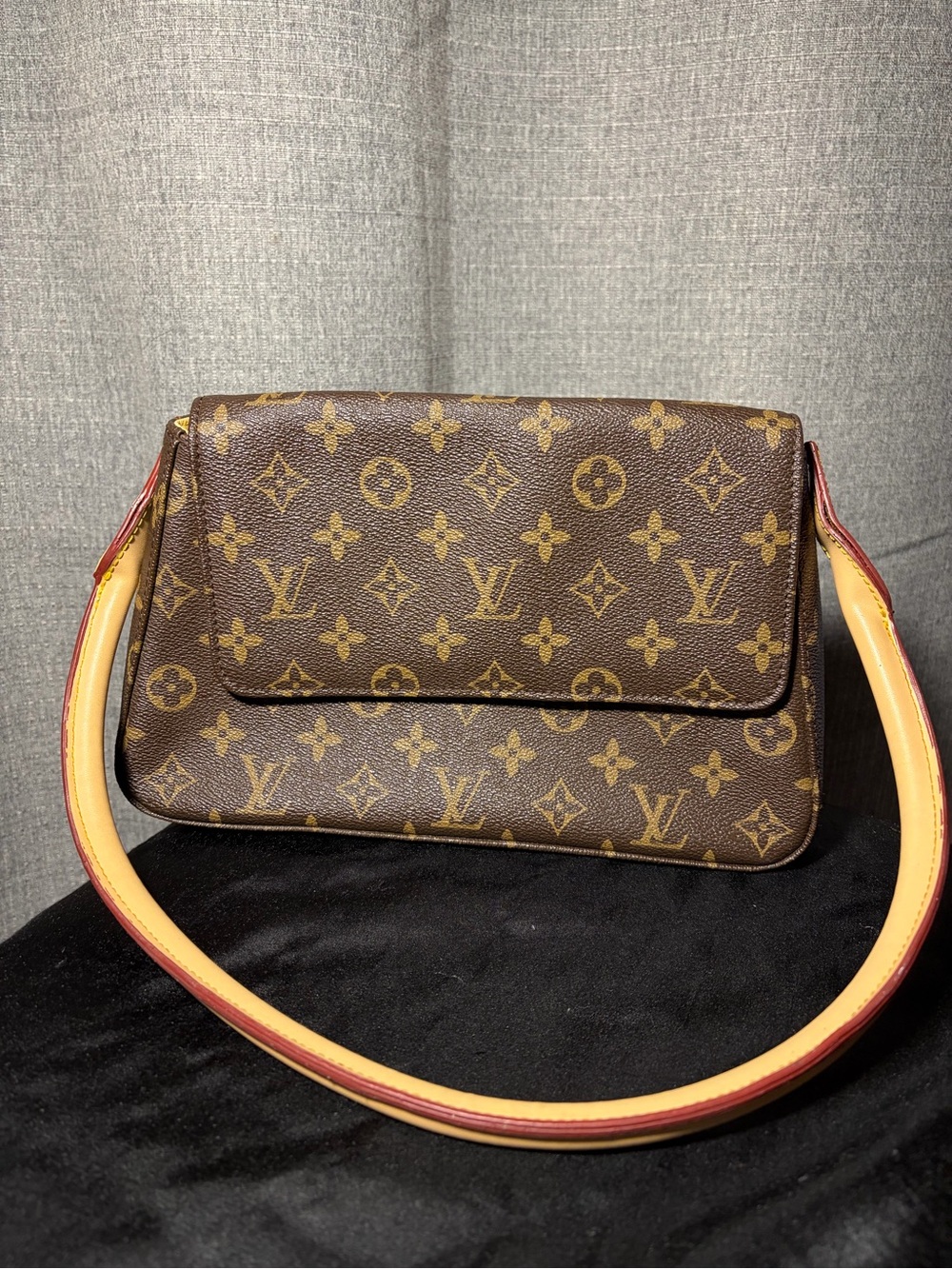 Louis Vuitton Monogram Canvas Shoulder Bag with Natural Vachetta Trim